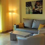 Espacioso Muy Tranquilo Con Piscinas Y Jardines Cercano A La Playa Aparthotel